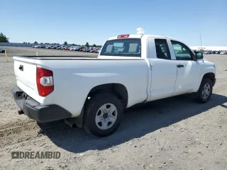 2018 Toyota Tundra SR with VIN 5TFUM5F16JX077659, listed as a Copart auction lot 63425235 with 220,170 mi miles and Clean title. Bid and sale history available at DreamBid. Image 3.