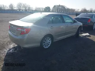 2013 Toyota Camry L with VIN 4T1BF1FK4DU680548, listed as a IAAI auction lot 41779953 with 1 mi miles. Bid and sale history available at carsss.com. Image 4.