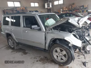 2010 Jeep Commander Sport с VIN 1J4RG4GK0AC105228, выставлен на аукционе IAAI как лот 42558376 с пробегом Не указан миль и . История ставок и продаж доступна на DreamBid. Изображение 1.