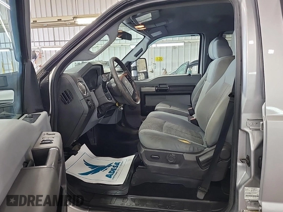 2016 Ford F-250 Lariat z VIN 1FT7W2BT3GEA23768, wystawiony jako IAAI lot #42404137 z przebiegiem 216 722 mil mil oraz . Historia ofert i sprzedaży dostępna na DreamBid. Obrazek 13.