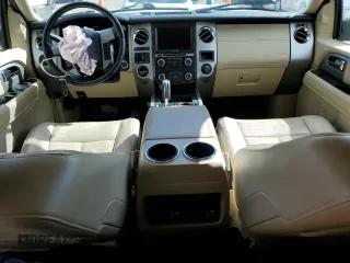 2016 Ford Expedition Max Limited z VIN 1FMJK1KT3GEF12095, wystawiony jako Copart lot #51975955 z przebiegiem 165 798 mil mil oraz Szkoda całkowita • Salvage title. Historia ofert i sprzedaży dostępna na DreamBid. Obrazek 8.
