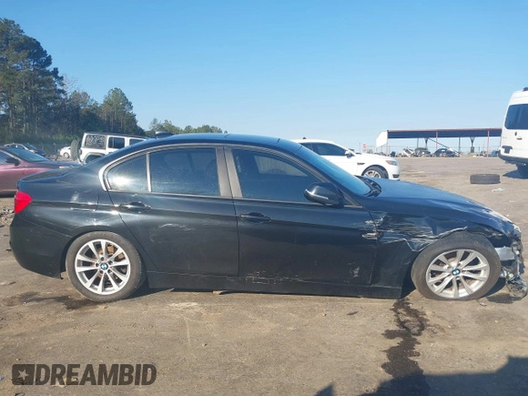 2018 BMW 3 Series 320i with VIN WBA8A9C58JAH13719, listed as a IAAI auction lot 41651935 with 85,137 mi miles. Bid and sale history available at carsss.com. Image 13.