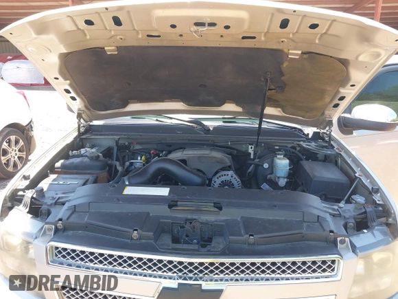2007 Chevrolet Tahoe LTZ with VIN 1GNFK13037R265384, listed as a IAAI auction lot 42343911 with 162,688 mi miles and . Bid and sale history available at DreamBid. Image 10.