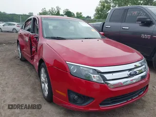 2012 Ford Fusion SE с VIN 3FAHP0HA4CR375749, выставлен на аукционе IAAI как лот 42502352 с пробегом Не указан миль и . История ставок и продаж доступна на DreamBid. Изображение 1.