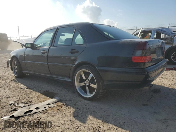 1999 Mercedes-Benz C z VIN WDBHA33E5XF777031, wystawiony jako Copart lot #57914774 z przebiegiem Nie podano mil oraz Szkoda całkowita • Salvage title. Historia ofert i sprzedaży dostępna na DreamBid. Obrazek 2.