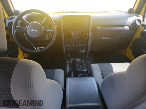 2007 Jeep Wrangler X z VIN 1J4GA39107L229841, wystawiony jako Copart lot #59998895 z przebiegiem 191 089 mil mil oraz Czysty tytuł • Clean title. Historia ofert i sprzedaży dostępna na DreamBid. Obrazek 8.