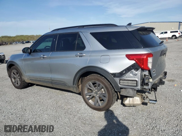 2024 Ford Explorer XLT z VIN 1FMSK7DH4RGA55689, wystawiony jako Copart lot #50500075 z przebiegiem 11 170 mil mil oraz Szkoda całkowita • Salvage title. Historia ofert i sprzedaży dostępna na DreamBid. Obrazek 2.