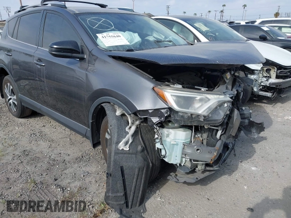2018 Toyota RAV4 LE with VIN JTMZFREV8JJ729812, listed as a IAAI auction lot 41755640 with 43,630 mi miles. Bid and sale history available at carsss.com. Image 1.