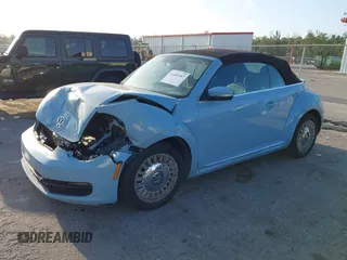 2013 Volkswagen Beetle 2.5L with VIN 3VW5P7AT0DM812482, listed as a IAAI auction lot 42103987 with 105,513 mi miles and . Bid and sale history available at DreamBid. Image 18.