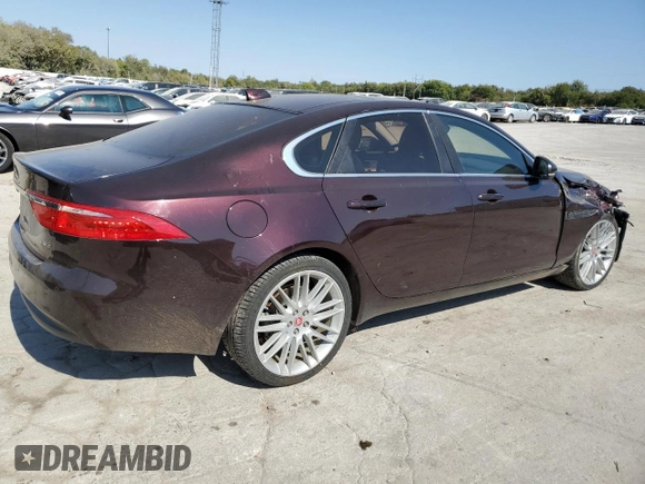 2017 Jaguar XF 20d Prestige with VIN SAJBE4BN4HCY44127, listed as a Copart auction lot 76267044 with 79,618 mi miles and Salvage Title. Bid and sale history available at carsss.com. Image 3.