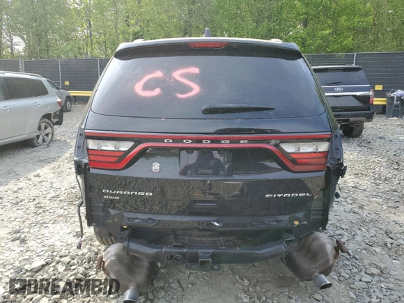 2017 Dodge Durango Citadel with VIN 1C4RDJEG2HC806441, listed as a Copart auction lot 50087124 with 139,940 mi miles and Salvage Title. Bid and sale history available at carsss.com. Image 6.