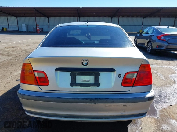 1999 BMW 3 Series 323i with VIN WBAAM3339XCD56164, listed as a IAAI auction lot 41867053 with 233,154 mi miles. Bid and sale history available at carsss.com. Image 17.