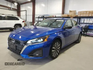 2025 Nissan Altima SV with VIN 1N4BL4DV8SN305769, listed as a Copart auction lot 45560745 with 8,039 mi miles and Clean Title. Bid and sale history available at carsss.com. Image 1.