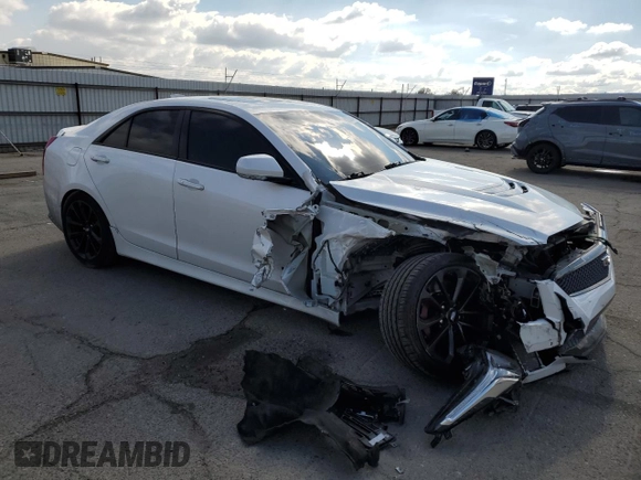 2017 Cadillac ATS-V z VIN 1G6AN5RY0H0216084, wystawiony jako Copart lot #79225284 z przebiegiem 53 459 mil mil oraz Szkody całkowita. Historia ofert i sprzedaży dostępna na DreamBid. Obrazek 4.