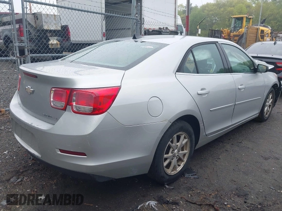 2014 Chevrolet Malibu LS with VIN 1G11A5SL8EF116680, listed as a IAAI auction lot 42190664 with 194,111 mi miles and . Bid and sale history available at DreamBid. Image 4.