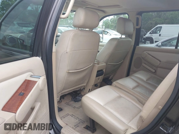 2006 Ford Explorer Eddie Bauer z VIN 1FMEU74E46UA44430, wystawiony jako IAAI lot #42300632 z przebiegiem 167 244 mil mil oraz . Historia ofert i sprzedaży dostępna na DreamBid. Obrazek 8.