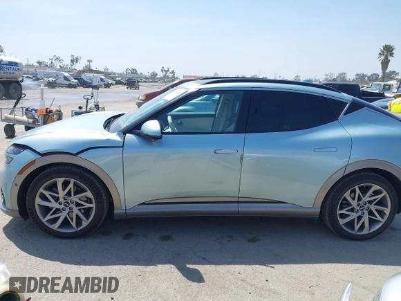 2023 Genesis GV60 Advanced z VIN KMUKCDTC8PU010482, wystawiony jako IAAI lot #42087483 z przebiegiem 92 233 mil mil oraz . Historia ofert i sprzedaży dostępna na DreamBid. Obrazek 14.