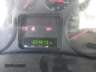 2006 Ford Freestyle SE with VIN 1FMZK01176GA34876, listed as a IAAI auction lot 41475167 with 203,673 mi miles. Bid and sale history available at carsss.com. Image 7.