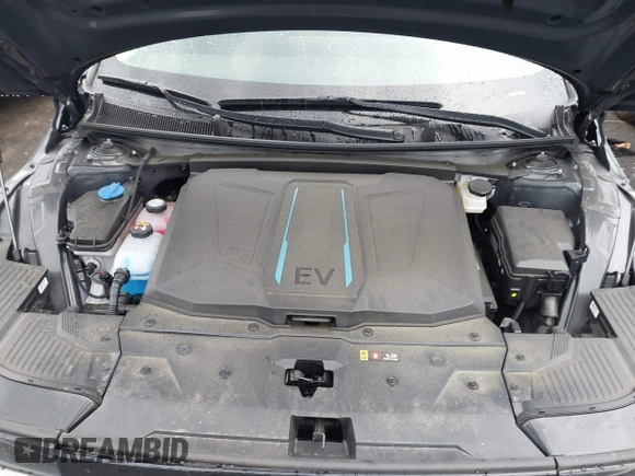 2024 Hyundai Ioniq 5 SEL with VIN KM8KN4DE1RU246645, listed as a IAAI auction lot 42163112 with 22,500 mi miles and . Bid and sale history available at DreamBid. Image 10.
