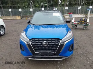 2021 Nissan Kicks SR with VIN 3N1CP5DV8ML561716, listed as a IAAI auction lot 42141359 with 18,137 mi miles and . Bid and sale history available at carsss.com. Image 12.