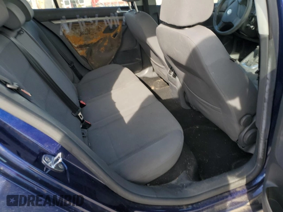 2007 Volkswagen Rabbit z VIN WVWDR71K37W177181, wystawiony jako Copart lot #42920935 z przebiegiem 142 123 mil mil oraz Czysty tytuł • Clean title. Historia ofert i sprzedaży dostępna na DreamBid. Obrazek 10.
