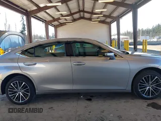 2025 Lexus ES with VIN 58ADA1C15SU056203, listed as a IAAI auction lot 41562137 with 228 mi miles. Bid and sale history available at carsss.com. Image 14.