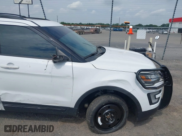 2017 Ford Explorer XLT with VIN 1FM5K8D82HGB60829, listed as a IAAI auction lot 42404369 with 73,258 mi miles and . Bid and sale history available at DreamBid. Image 6.