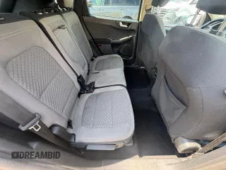 2020 Ford Escape SE with VIN 1FMCU0G69LUB61290, listed as a Copart auction lot 67142325 with 147,546 mi miles and Clean title. Bid and sale history available at DreamBid. Image 6.