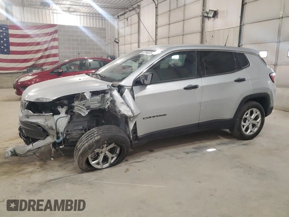 2024 Jeep Compass Sport с VIN 3C4NJDAN0RT158813, выставлен на аукционе Copart как лот 52794575 с пробегом 6 137 миль миль и Списание • Salvage title. История ставок и продаж доступна на DreamBid. Изображение 1.