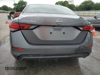 2024 Nissan Sentra S z VIN 3N1AB8BV9RY290833, wystawiony jako Copart lot #55655275 z przebiegiem 35 999 mil mil oraz Szkoda całkowita • Salvage title. Historia ofert i sprzedaży dostępna na DreamBid. Obrazek 6.