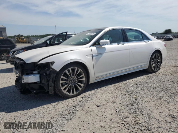 2017 Lincoln Continental Reserve with VIN 1LN6L9RP7H5608176, listed as a Copart auction lot 58508574 with 61,002 mi miles and Salvage Title. Bid and sale history available at carsss.com. Image 1.