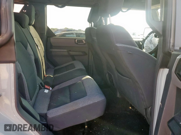 2021 Ford Bronco with VIN 1FMDE5BHXMLA97789, listed as a Copart auction lot 59548025 with 93,959 mi miles and Salvage title. Bid and sale history available at DreamBid. Image 10.
