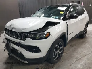 2024 Jeep Compass Limited with VIN 3C4NJDCN2RT173889, listed as a IAAI auction lot 41908615 with 9,823 mi miles and . Bid and sale history available at carsss.com. Image 20.