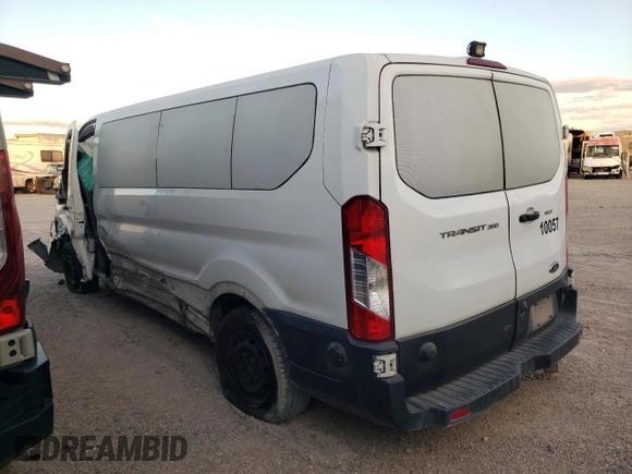 2019 Ford Transit Passenger XL z VIN 1FBZX2ZM5KKA60694, wystawiony jako Copart lot #76660313 z przebiegiem 319 303 mil mil oraz Szkody całkowita. Historia ofert i sprzedaży dostępna na DreamBid. Obrazek 2.