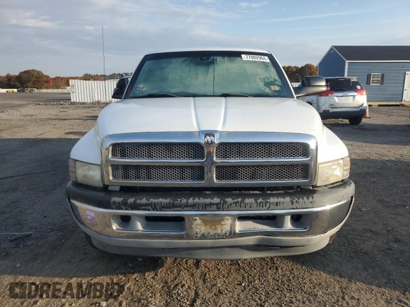 2001 Dodge 2500 z VIN 1B7KC23W11J521008, wystawiony jako Copart lot #77002964 z przebiegiem 155 114 mil mil oraz Czysty tytuł • Clean title. Historia ofert i sprzedaży dostępna na DreamBid. Obrazek 5.