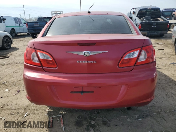 2008 Chrysler Sebring LX z VIN 1C3LC46K88N109541, wystawiony jako Copart lot #48740775 z przebiegiem 135 216 mil mil oraz Czysty tytuł • Clean title. Historia ofert i sprzedaży dostępna na DreamBid. Obrazek 6.
