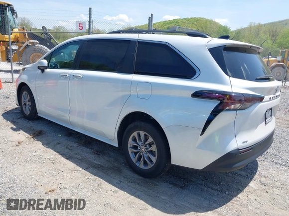 2023 Toyota Sienna XLE z VIN 5TDYSKFC3PS075938, wystawiony jako IAAI lot #42134780 z przebiegiem 34 213 mil mil oraz . Historia ofert i sprzedaży dostępna na DreamBid. Obrazek 3.