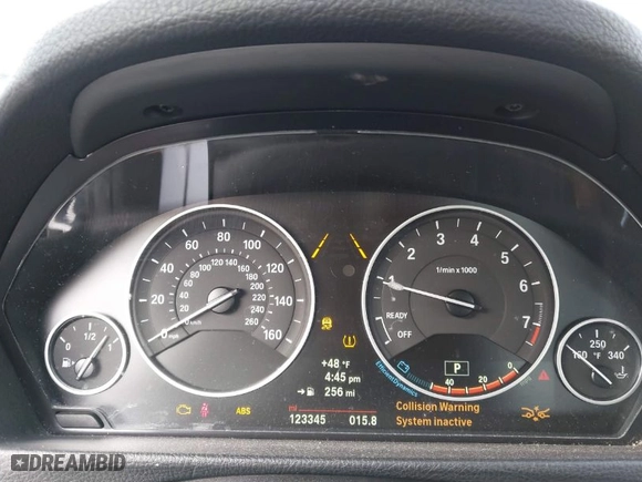 2014 BMW 3 Series 335i xDrive with VIN WBA3B9C53EF588061, listed as a IAAI auction lot 41652035 with 123,345 mi miles. Bid and sale history available at carsss.com. Image 7.