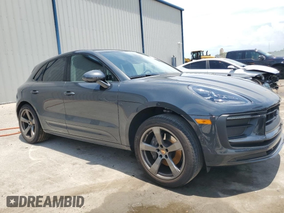 2024 Porsche Macan with VIN WP1AA2A50RLB02092, listed as a Copart auction lot 58689505 with 11,093 mi miles and Salvage title. Bid and sale history available at DreamBid. Image 4.