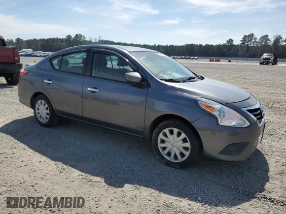 2019 Nissan Versa SV z VIN 3N1CN7AP2KL800634, wystawiony jako Copart lot #49775895 z przebiegiem 115 948 mil mil oraz Czysty tytuł • Clean title. Historia ofert i sprzedaży dostępna na DreamBid. Obrazek 4.