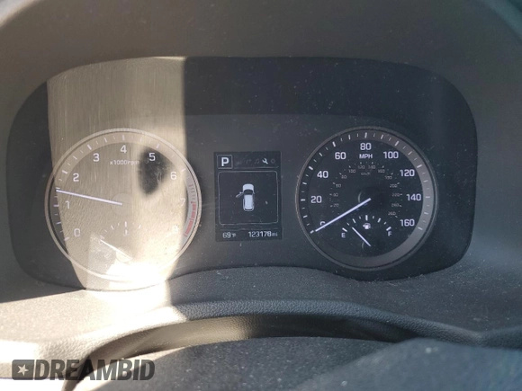 2018 Hyundai Tucson SEL Plus with VIN KM8J33A46JU714333, listed as a Copart auction lot 48523065 with 123,178 mi miles and Salvage Title. Bid and sale history available at carsss.com. Image 9.