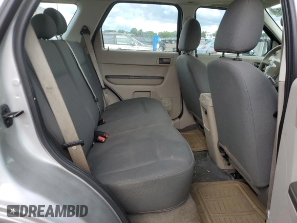 2008 Ford Escape XLS z VIN 1FMCU02Z88KB09430, wystawiony jako Copart lot #58158645 z przebiegiem 216 763 mil mil oraz Czysty tytuł • Clean title. Historia ofert i sprzedaży dostępna na DreamBid. Obrazek 11.