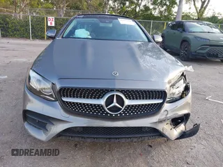 2018 Mercedes-Benz E 400 with VIN WDD1J6FB1JF021229, listed as a IAAI auction lot 42197884 with 72,011 mi miles and . Bid and sale history available at DreamBid. Image 12.