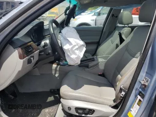 2010 BMW 3 Series 328i with VIN WBAUT9C53AA191278, listed as a Copart auction lot 68173044 with 72,864 mi miles and Salvage title. Bid and sale history available at DreamBid. Image 7.