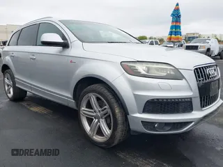 2013 Audi Q7 S line Prestige z VIN WA1DGAFE1DD002015, wystawiony jako IAAI lot #42171470 z przebiegiem 165 026 mil mil oraz . Historia ofert i sprzedaży dostępna na DreamBid. Obrazek 1.