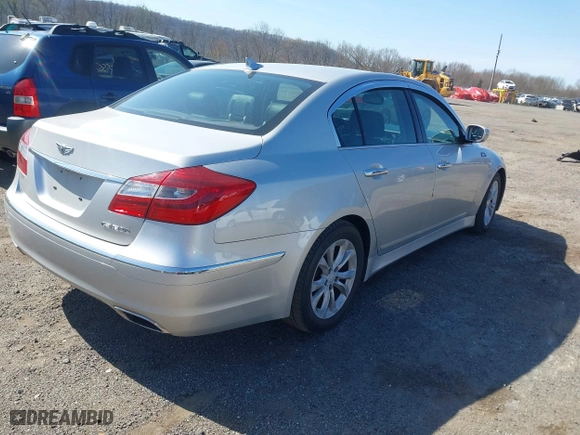 2012 Hyundai Genesis 3.8L with VIN KMHGC4DD8CU163384, listed as a IAAI auction lot 42058025 with 155,351 mi miles. Bid and sale history available at carsss.com. Image 4.