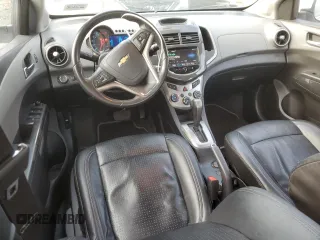 2014 Chevrolet Sonic LTZ with VIN 1G1JE5SH4E4132029, listed as a Copart auction lot 45450305 with 115,173 mi miles and Clean Title. Bid and sale history available at carsss.com. Image 8.