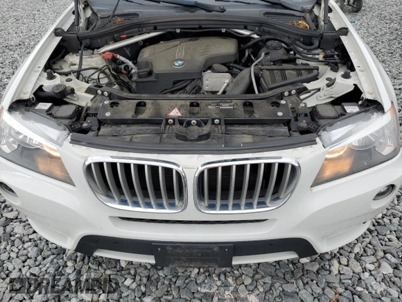 2014 BMW X3 xDrive28i z VIN 5UXWX9C50E0D31607, wystawiony jako Copart lot #58727415 z przebiegiem 112 514 mil mil oraz Czysty tytuł • Clean title. Historia ofert i sprzedaży dostępna na DreamBid. Obrazek 12.