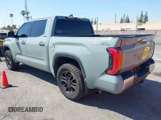 2022 Toyota Tundra Limited with VIN 5TFJA5AB6NX012246, listed as a IAAI auction lot 41868289 with 32,298 mi miles and . Bid and sale history available at DreamBid. Image 3.