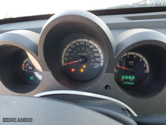 2007 Dodge Nitro SXT with VIN 1D8GU28K37W527785, listed as a Copart auction lot 43060905 with 174,866 mi miles and Salvage Title. Bid and sale history available at carsss.com. Image 9.
